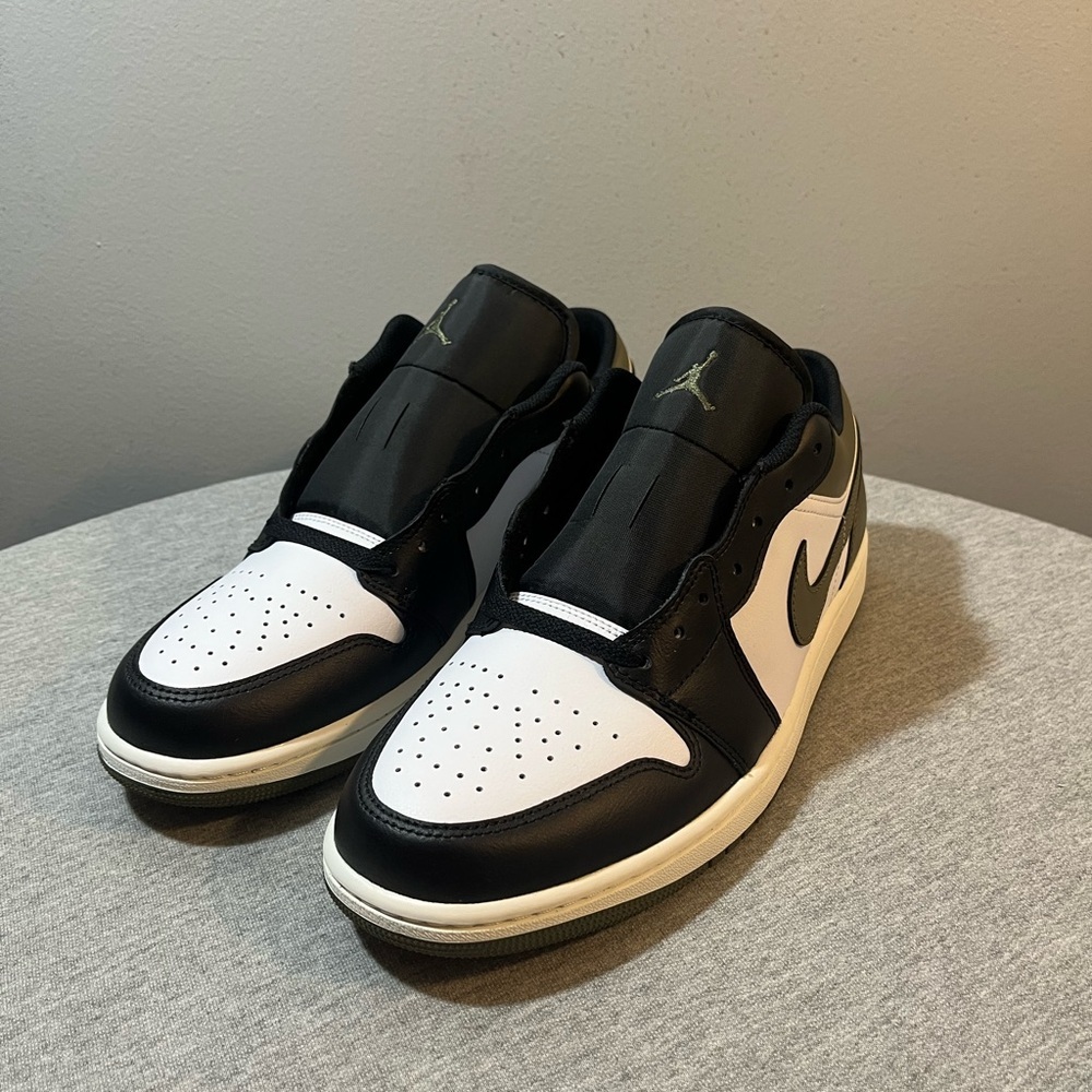 Nike Air Jordan 1 Low Black Toe Medium Olive Green Men's Shoe Size 11 553558-092 - Picture 9 of 11